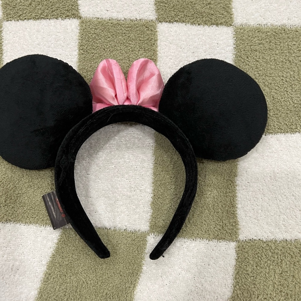 Minnie Mouse ears - Picture 3 of 3